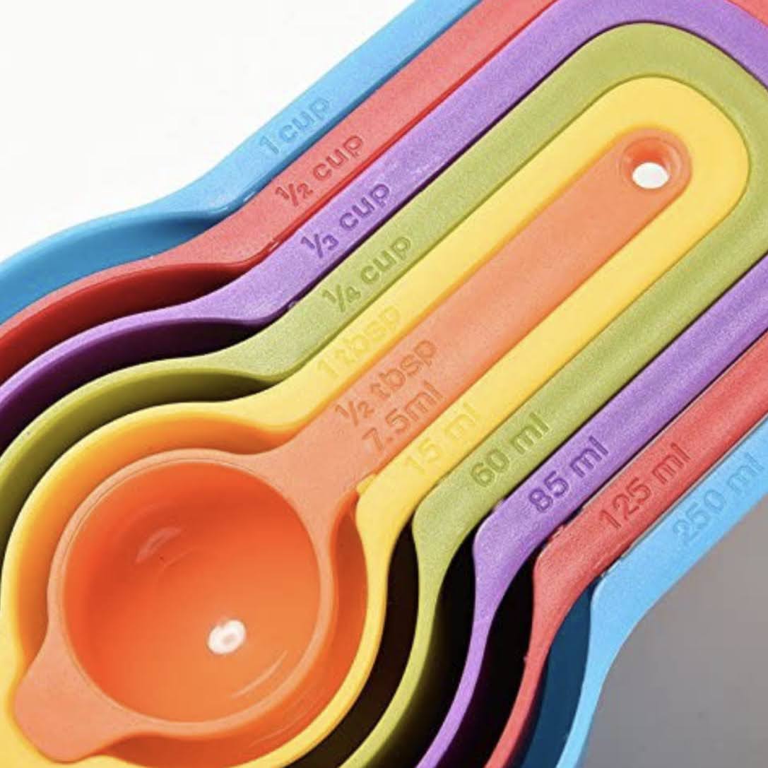 measuring cups, measuring spoons
