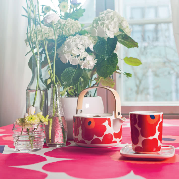 marimekko teapot, oiva teapot, unikko teapot