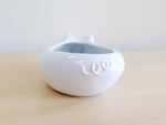 Pig Chips server, chips bowl, stew bowl