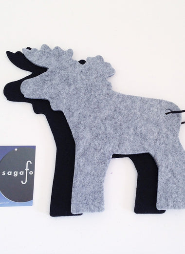 merino wool trivet, moose design trivet