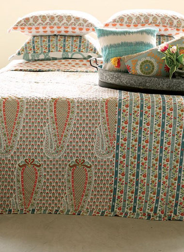 twin bed quilt and sham, bohemian twin bed quilt and sham, floral twin bed quilt and sham, teenage girl bed quilt and sham