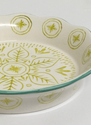 stoneware pie dish, apple pie dish
