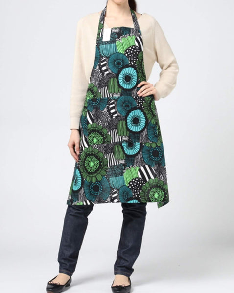 Sirtolapuutarha Pannulappu, marimekko green floral apron