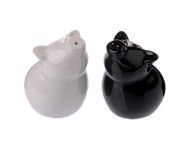 Pig salt and pepper shakers
