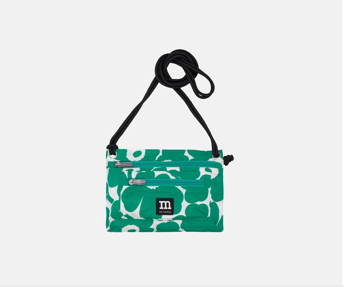 Marimekko Smart Travel Bag